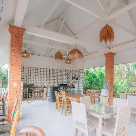 Arjana Bungalows 2